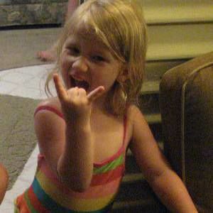 Meet your Posher, Abby